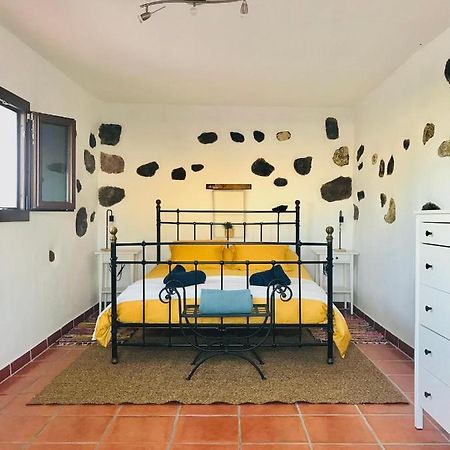 Coqueto Apartamento En El Cuchillo Tinajo Luaran gambar