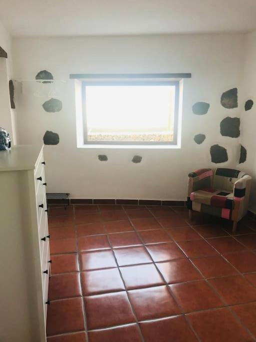 Coqueto Apartamento En El Cuchillo Tinajo Luaran gambar